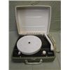 Image 1 : RCA Victor VGP03J 4 Speed Portable Record Player