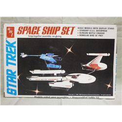 Star Trek Space Ship Set By AMT - 1983
