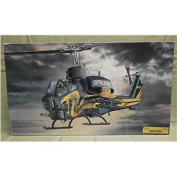 AH-1T+ Super Cobra "Gold Cobra" Model Kit