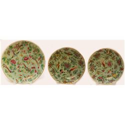 3 ANTIQUE CHINESE HAND PAINTED ENAMELED PLATES
