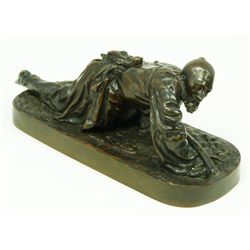 RUSSIAN BRONZE SCULPTURE OF CRAWLING GUNMAN