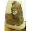 Image 2 : POLYCHROMED SCRIMSHAW ON WOOD BASE OF LION