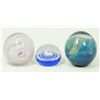 Image 1 : 3 ASSORTED GLASS PAPERWEIGHTS