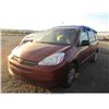 Image 2 : 2005 - TOYOTA SIENNA