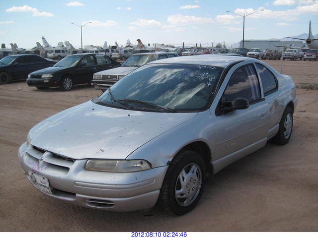Dodge stratus 2000