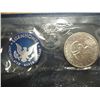 Image 2 : 1972-S IKE SILVER DOLLAR (UNC) (BLUE PACK)