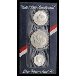 One United states Bicentennial uncirculated  silver coin set sealed. Est.: $100-$200