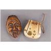Image 1 : A group of two ivory netsuke.