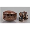 Image 1 : A group of two wood netsuke.