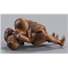 Image 10 : A wood netsuke of sumo wrestlers.