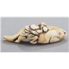 Image 10 : A group of two netsuke.
