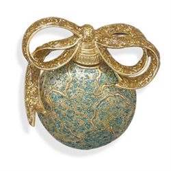 14 Karat Gold Plated Ornament Fashion Pin