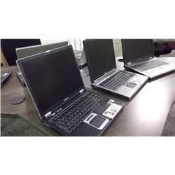 TOSHIBA NOTEBOOK COMPUTER NO HARD DRIVE OR POWER