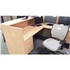 Image 1 : HONEY MAPLE RECEPTION DESK