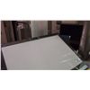 Image 1 : LIGHT TABLE
