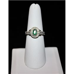 14K GOLD RING WITH EMERALD AND DIAMOND