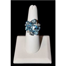 14K GOLD DIAMOND AND BLUE TOPAZ RING