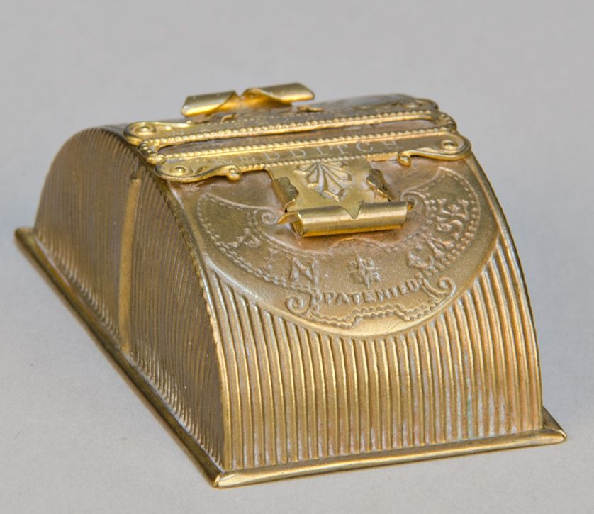 Antique W. Avery & Son Redditch Universal Pin Box