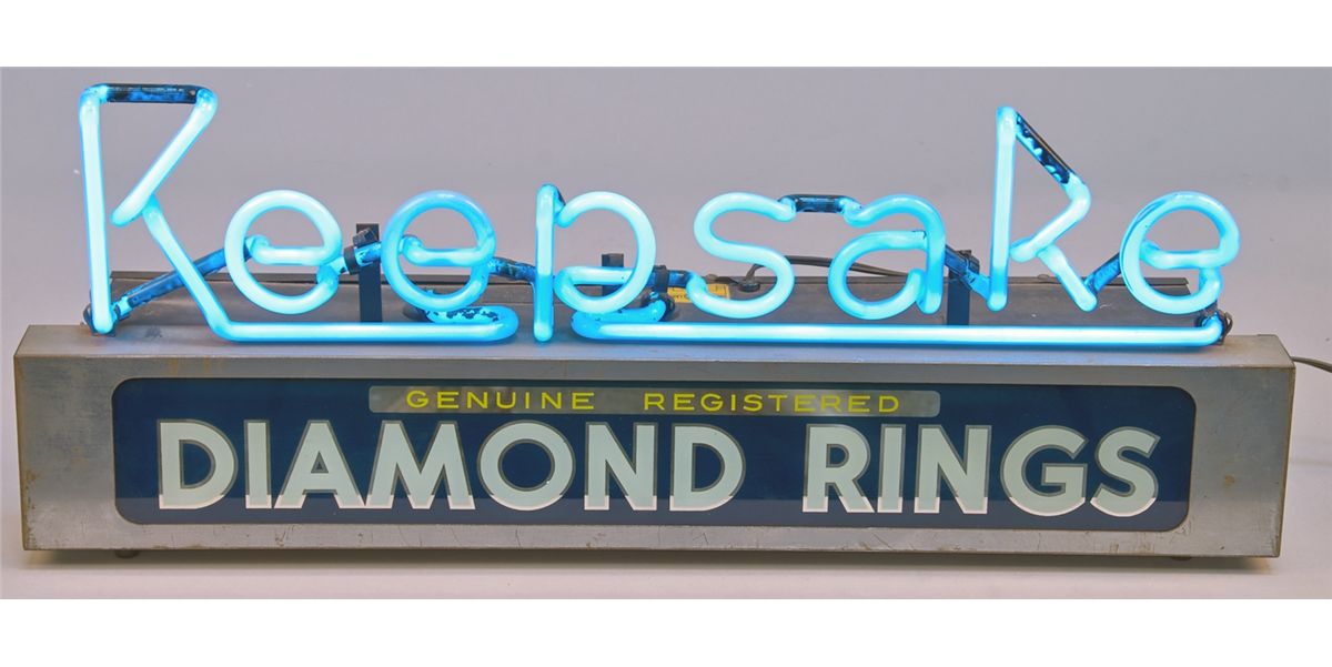 Keepsake Diamond Rings Neon LightUp Sign