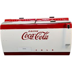 Cavalier Model Cgd-C Giant Electric Drink Coca Cola Emb