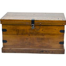 Large Wooden Chest w/ Removable Inside Wooden Drawer