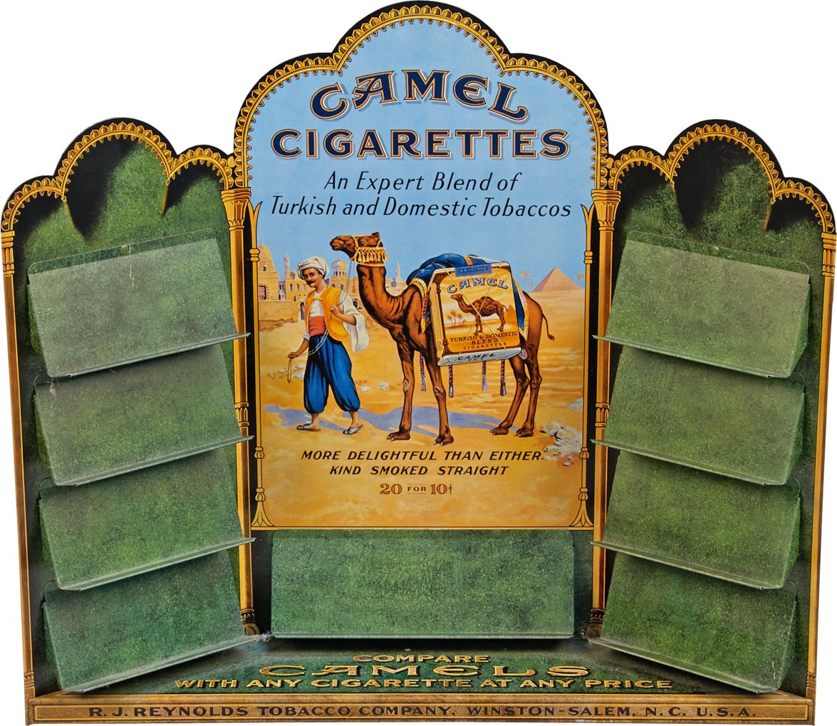 marlboro gold cigarette A pack of Marlboro Gold cigarettes Stock Photo marlboro gold cigarette A pack of Marlboro Gold cigarettes Stock Photo
