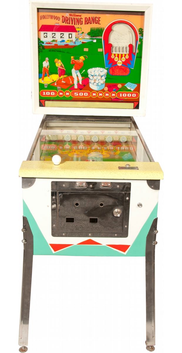 CoinOp Williams "Hollywood Driving Range" Golf Arcade