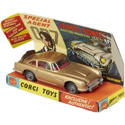 "Corgi James Bond Aston Martin"