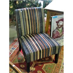 Contemporary living room accent chair