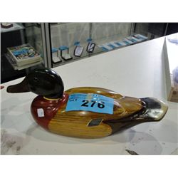 Wooden decorative duck