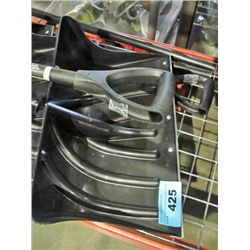 New western rugged snow shovel