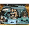 Image 1 : Mikita cordless drill with 2 batteries and charger