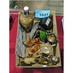 Box of assorted collectables