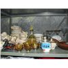 Image 1 : Shelf lot of assorted glasswares, ceramics, etc
