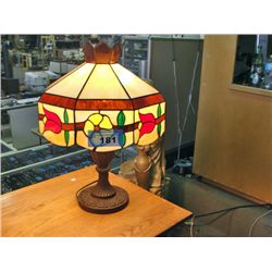 Leaded stained glass tiffany style table lamp