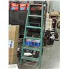 Image 1 : 6F tall wooden step ladder