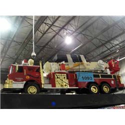 Electric toy firetruck