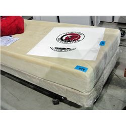 Single size memory foam mattress and boxspring set