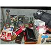 Image 1 : Shelf lot of collectables, misc and decorative