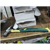 Image 1 : One western rugged 24ounce framing hammer