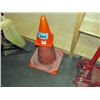 Image 1 : 4 safety pylons