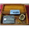 Image 1 : Wooden box of assorted collectors items