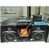 Image 1 : Altec lansing portable boombox for iphone/ipod