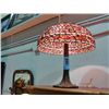 Image 1 : Tiffany style stained glass table lamp