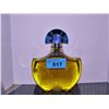 Image 1 : Fragrence advertisement display bottle; Gureianin