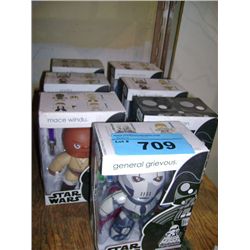 Lot of 7 starwars mighty mugs collectors sets