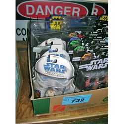 One box of assorted star wars collectors action