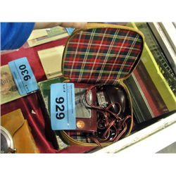 VIntage Norelco sportsman battery powered shaver