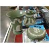 Image 1 : Wedgewood england 3pc pottery set