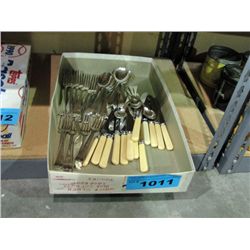Box of assorted cutlery